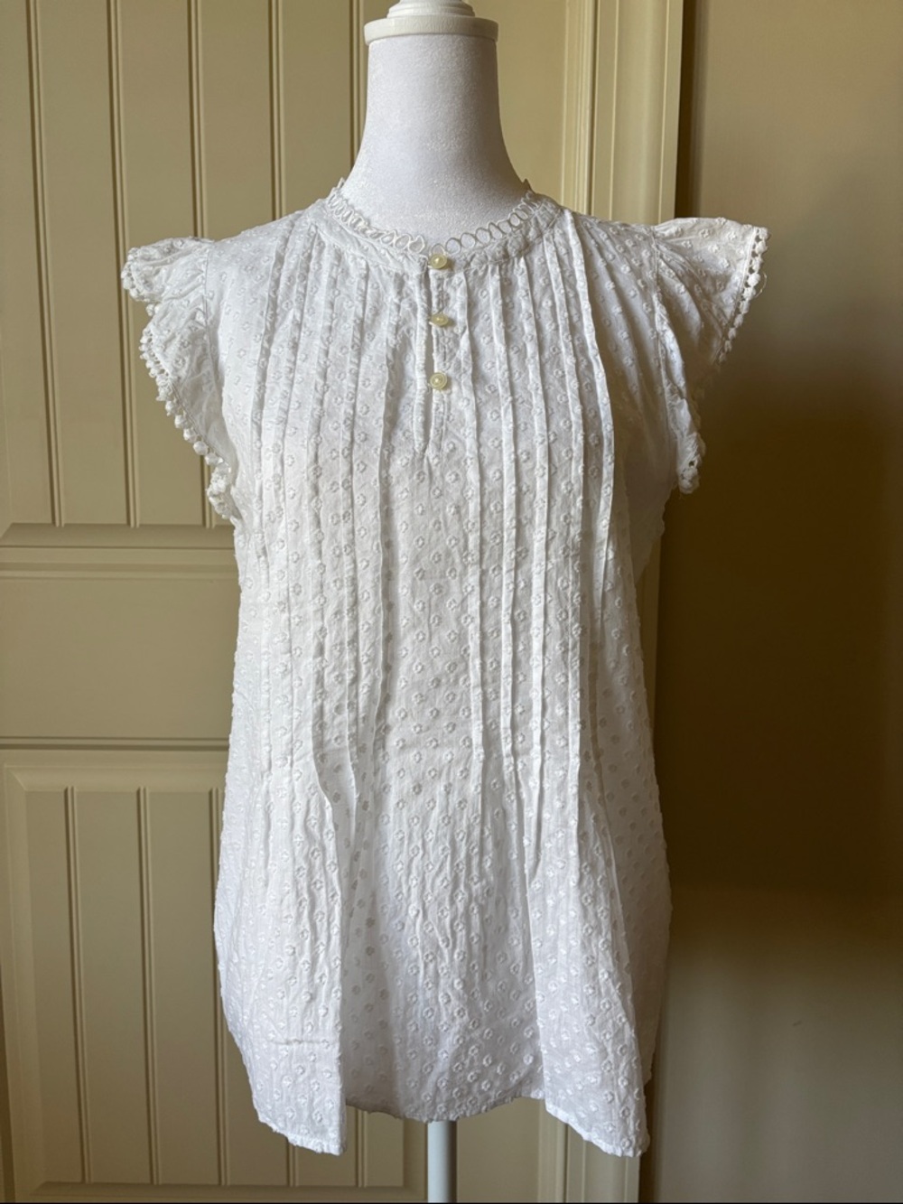 LOFT White Pintuck Flutter Sleeve Top